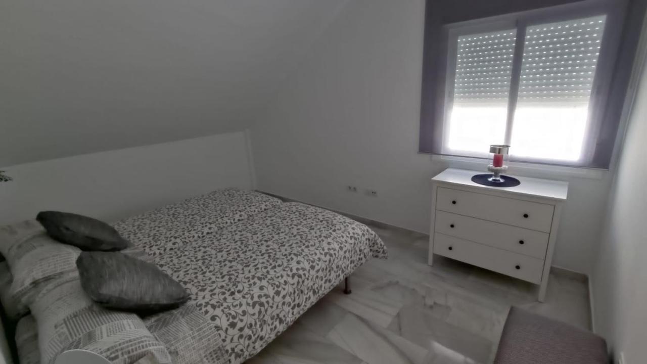 Apartamentos La Casa De Bebita 푸엔히롤라 외부 사진