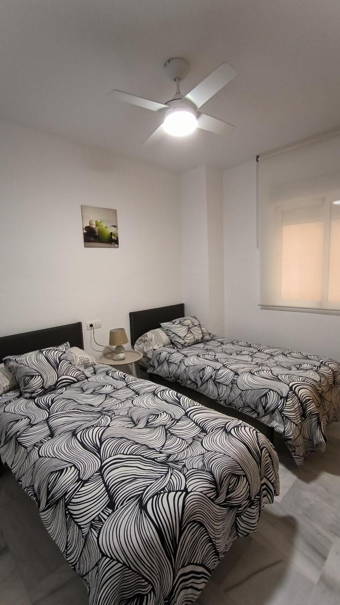 Apartamentos La Casa De Bebita 푸엔히롤라 외부 사진